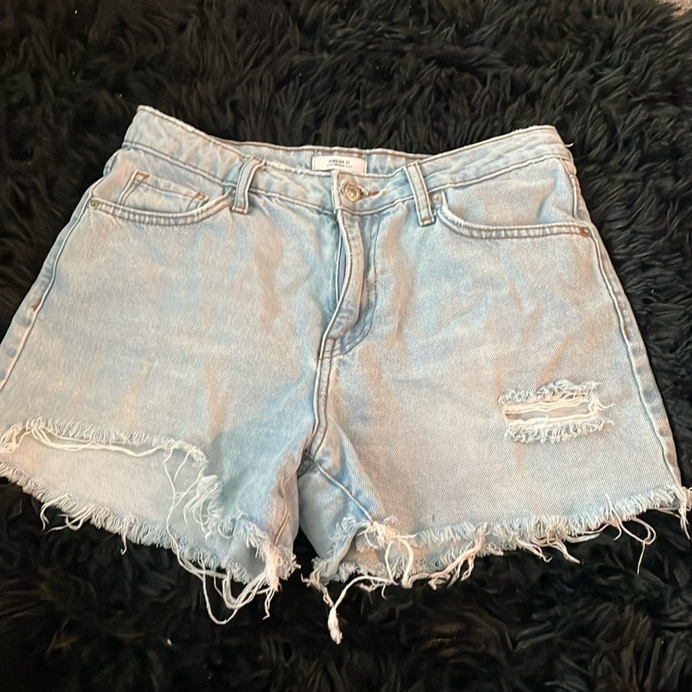 Jean shorts light washed